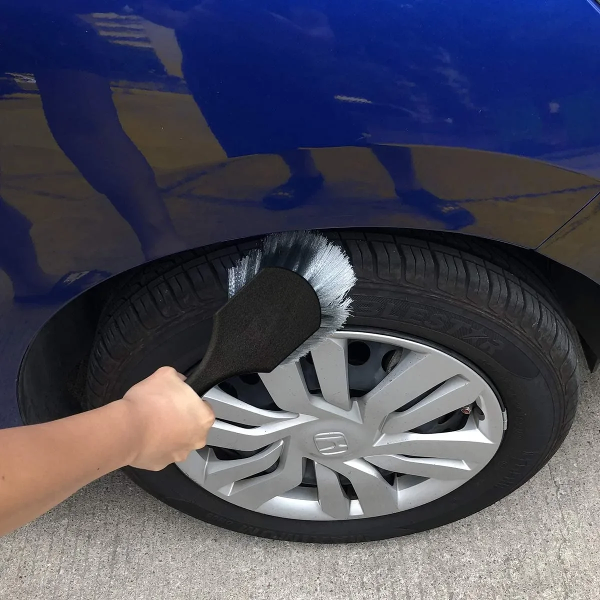 Щетка для чистки обода колеса  – Interior Detailing Kit recenzja i cena